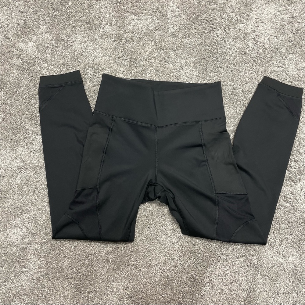 Price Reduced ⚡️Black leggings size M